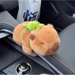 ảnh_capybara_đeo_tay_nhà_bee_story